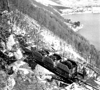 Bergwerksbahn_Lochezen_c.jpg