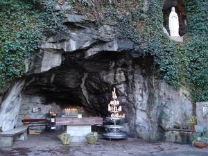 Lourdesgrotte_Mels