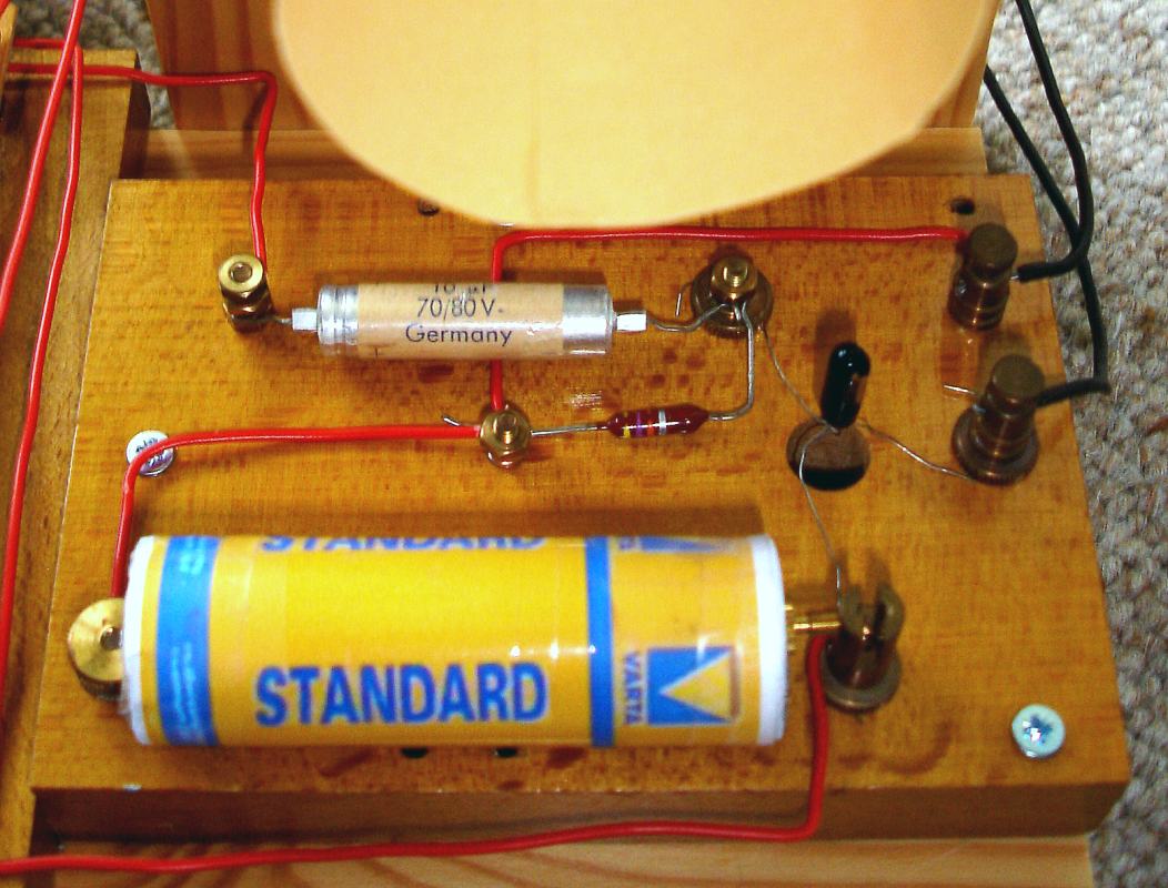 BOÎTES D’EXPÉRIMENTATION KOSMOS Radiomann et RADIO-TECHNIK Transistorverstaerker